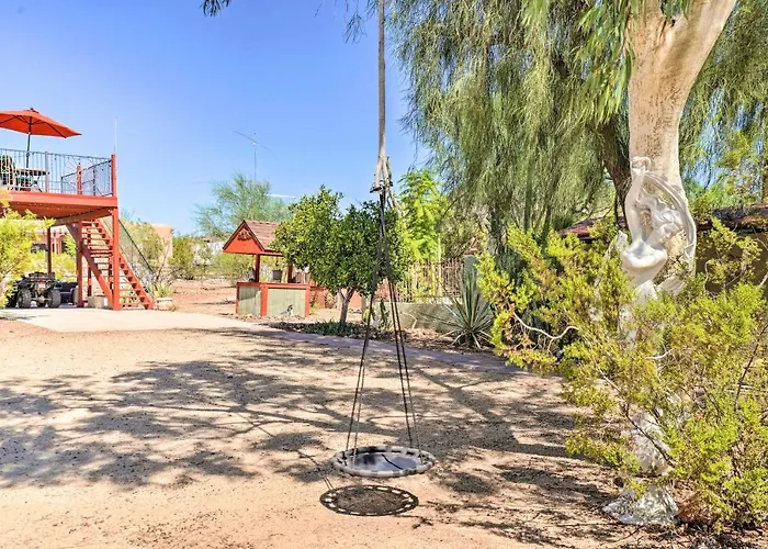 Unwind Poolside! Dreamy Desert Oasis In Apartment *