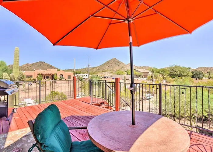 Unwind Poolside! Dreamy Desert Oasis In Apartment *