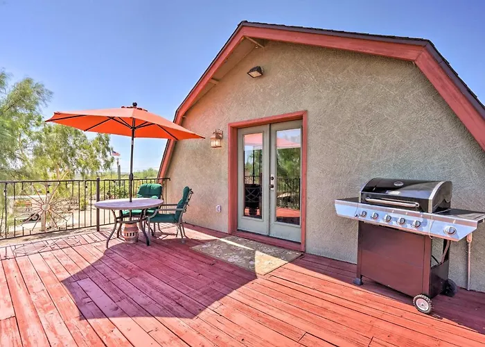 Unwind Poolside! Dreamy Desert Oasis In Apartament Phoenix